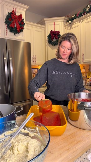 There’s nothing quite like the comfort of a warm, cheesy pasta dish to bring everyone to the table. Classic Stuffed Shells are a timeless favorite, featuring jumbo pasta shells generously filled with creamy ricotta, mozzarella, and parmesan, then nestled in a rich marinara sauce. But what makes this dish even better? It’s completely freezer-friendly! 🍽️ here’s the recipe: https://www.stephreallife.com/stuffed-shells-freezer-friendly/ Be sure to save this video for later and share 💌 📲 Follow a