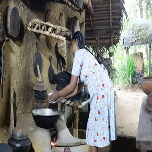 156K views · 2.1K reactions | Icing cake . Today I am making the icing cake in a special way. .village kitchen recipe | Village Kitchen+ | Facebook