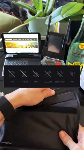 Once again OffGrid kills it with their Faraday Mobile Bag!... #Shorts #slicerdroid