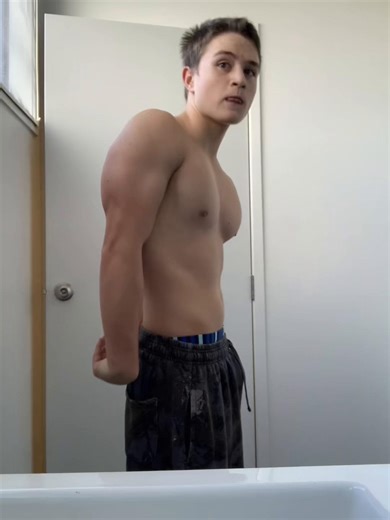 Exploring Steroids in Bodybuilding: Benefits and Risks