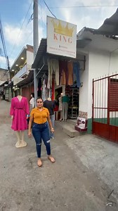 21K views · 179 reactions | Toda la Ropa a Lps 59.00 y tenis 299.00 en KING IMPORTACIONES en La Libertad, Comayagua. | Galaxia TV Rocas | Facebook