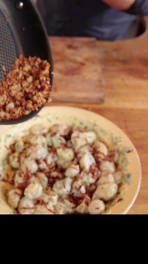 1M views · 6.9K shares | Bank Holiday weekend + potato season = Jamie's perfect potato salad 3 ways! Lemon and olive oil dressing, yogurt and mustard or crispy bacon bits and pan fried breadcrumbs - which will you go for?  | Jamie Oliver | Facebook