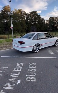 Lumpy VS 😮‍💨 📸 @tuffstreetcarz | Autopro