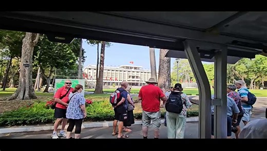 Tour of Independence Palace on Electric Vehicle, Ho Chi Minh City, Vietnam