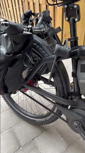 New tires, Schwalbe Johnny Watts 27.5x2.8 - 1.5 cm wider than the Marathon Plus MTB - well spend...