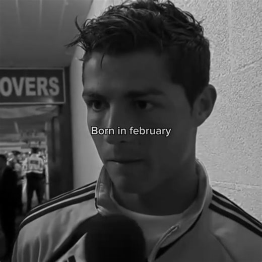 Famous & February-Born ✨🎂 They’re talented, iconic, and all share one thing in common — a February birthday! 💜 From Hollywood legends to music superstars, these Aquarius & Pisces celebs were born to shine 🌟✨. Swipe through to see if your fave made the list! #FebruaryBorn #CelebrityBirthdays #AquariusSeason #PiscesVibes 💫🎉 #foryou #foryoupage #fyp #viral #trending #usa #tiktokusa #explorepage #funnyvideos #relatable #viralvideo #celebrities #usacelebs #trendingsounds #viralchallenge #fypシ