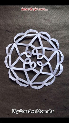 3D paper snowflake / how to make paper snowflakes #christmas #papercrafts #diy