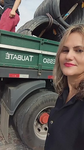 Loading Cables on the TRUCKYVAN: Safety and Efficiency