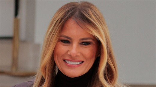 Melania Trump Ruined Her Turkey Pardon Outfit With One Mistake