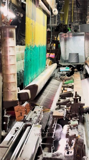 Fast Workers on Instagram: "How Carpets Are Made! 🧶 | Amazing Factory Process"