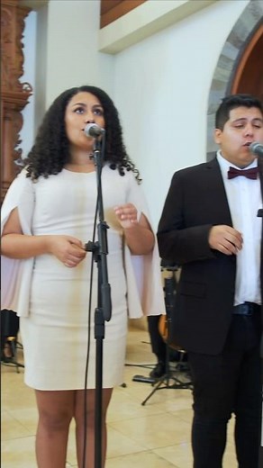 Hoy he vuelto Madre” 💙 uno de los cantos más pedidos en misa