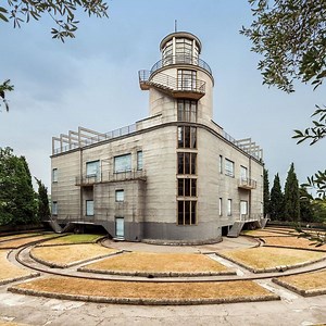 Villa Girasole - Hidden Architecture