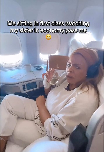 How did she even get up here??? 😒 (j/k she was in first class too 🥰) #humour #comedy #imnotlikethis