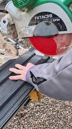 A little bit of cladding. Just wanted to play this tune really 🤷‍♂️ #sitework #onthetools #cladding #millboard | D C Kitchen Installs