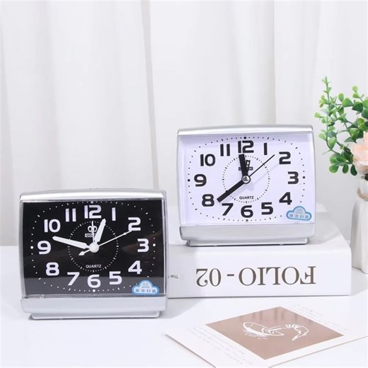 JPTD Simple Square Digital Alarm Clock Easy to Read Silent Desk Mute Clock Practical Bedside Wake-up Clock Office | Lazada PH