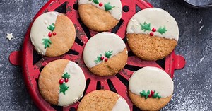 White chocolate and ginger Christmas biscuits - Netmums