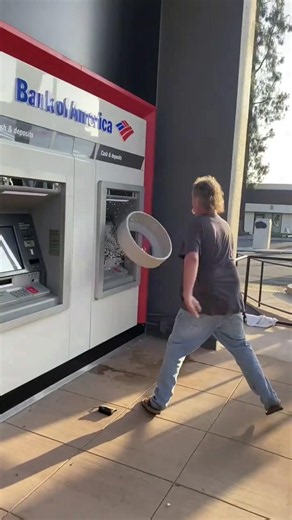 Police Caught Him Doing This To The Atm At Bank Of America