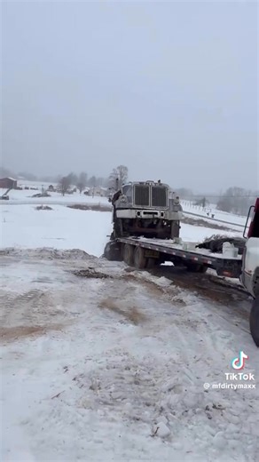 I believe someone didn’t read an owners manual or three! | Gatormade Trailers