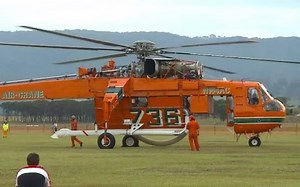 西科斯基CH-54“塔赫”起重直升机