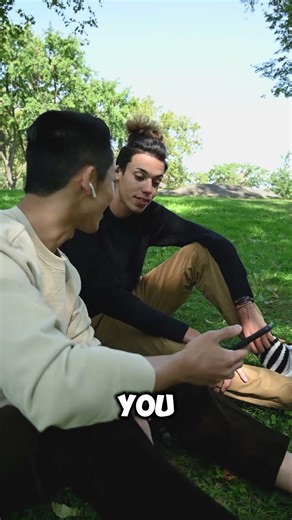 Secret Body Language Sign People Like You