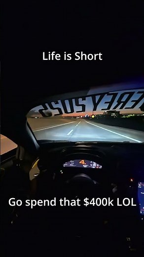 McLaren 720S boost pressure straight piped