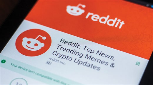 Reddit Stock Slides Below Key Level Amid Chatter About ChatGPT-Driven Traffic