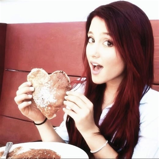 Cat Valentine: Heartfelt Moments from Season 1