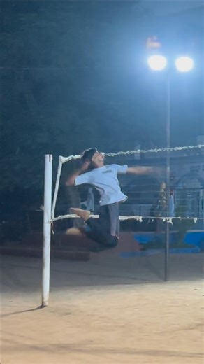 Sai⚡️ on Instagram: "🏐💝💪⚡️ . . #volleyball . #explore #volleyball #volleyballlovers #explore #love #instagram #volleyball #likesforlike #volleyteam #volleyballlovers #trendingnow #trendingsongs #trend #popular #telugu #reelinstagram❤️"