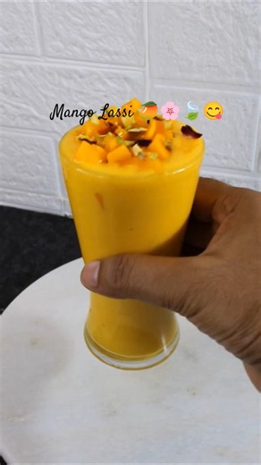 Mango Lassi 🥭🌸🍃