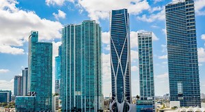 For #OneThousandMuseum owners, weekend plans will definitely include our private Museum Beach club. A curated luxury beach experience every time? Yes, please. 🌴 | One Thousand Museum