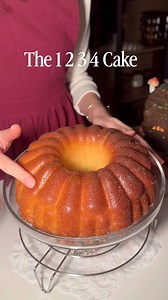They called it the 1-2-3-4 cake... but wait till you find out why Full recipe in the video #viralvideos #kek #tarif #easyrecipe #spongecake #pasta | The fairy who bakes