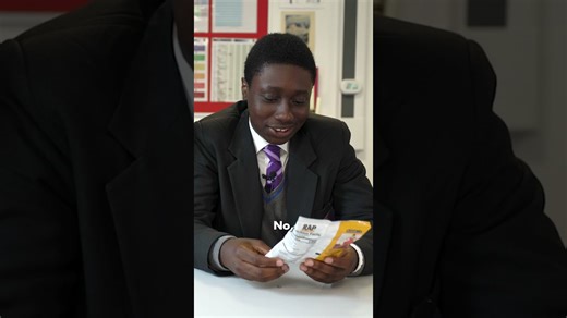 British teens try Cardi B Rap Snacks: cheddar bar-b-que chip review!