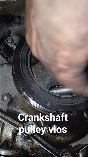 How to tighten the crankshaft pulley"?