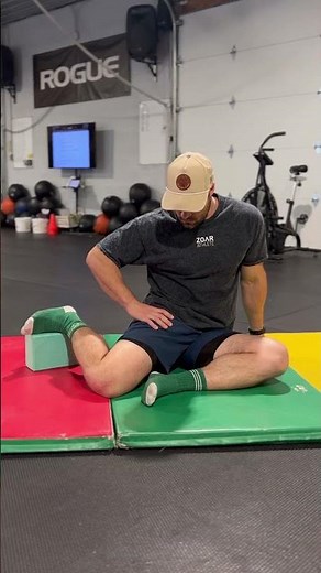 90-90 Hip Internal Rotation Stretch
