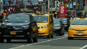 Uber expands on taxi strategy by adding New York City's yellow cabs to app