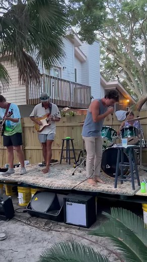 Backyard gig w the Congress Boys @Yonder #valerie #charlestonsc #localbands