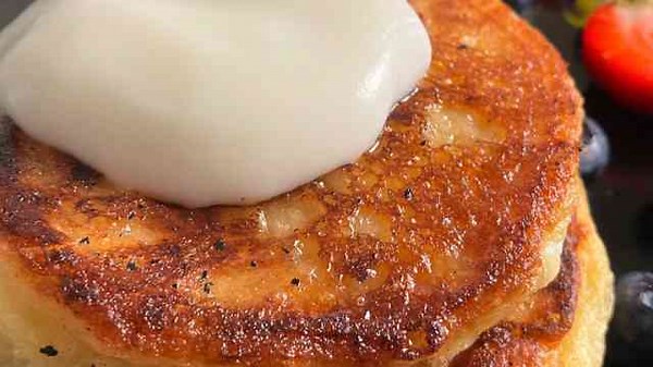 How to Make Soft, Fluffy Quark Pancakes at Home