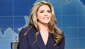 Cecily Strong Parodies Former White House Staffer Hope Hicks on ‘SNL’ – Watch!