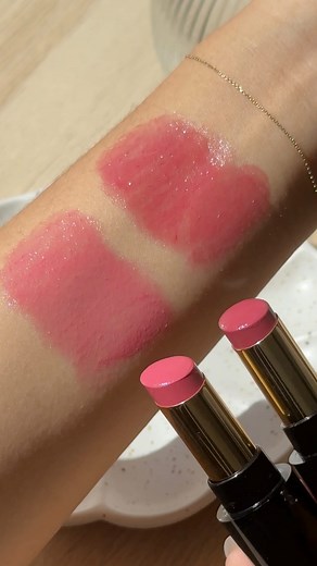 Lucy | 🌹🍓💐 Viral @revlonanz Lustrous Shine Lippies BRO I HUNTED FOR THESE SO HARD AND COULDNT FIND RUM RAISIN BUTTTTT THESE PINKS ARE SO PERFECT... | Instagram