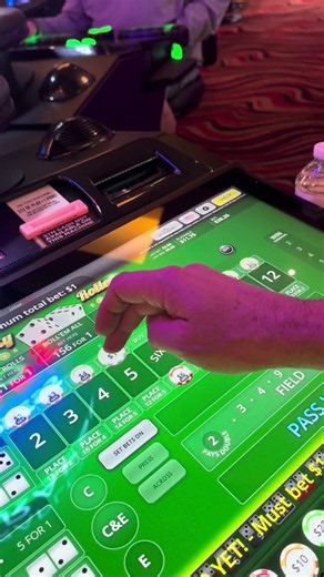 Decisions, decisions #bubblecraps #casino #gambling