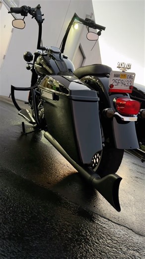 FREEDOM PERFORMANCE on Instagram: "Harley Heritage M8 Softail 2.5” Tuck & Under True Duals Full System 2018-Present 42’s PART#: HD00774 Utilizing “Touring” stretched extended hard saddlebags for a specialized, snug fit may not work for everyone. Mickey Cohen Motorsports is a resource for expert dyno-tuning, tune-ups, and full-service repairs with a specialty in Triumph, Harley motorcycles and SXS. .. #mickeycohenmotorsports #dynotune #harleydavidson#dyno #dynotest #dynotuning #dynoday#motorcycle