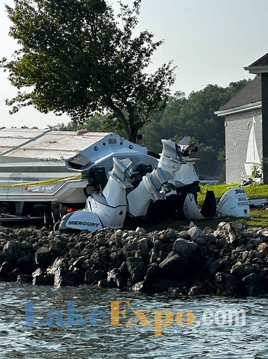 Boat crashes into a house on Lake of the Ozarks 🚤🚫 Full Story -->> LakeExpo.com | Lake Expo