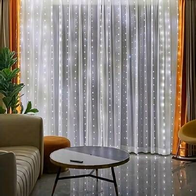 One Piece Of LED Copper String Light, Measuring 9.84 Feet, Featuring 300 Leds With USB, 8 Different Modes, And A Remote Control, Perfect For Decorating Homes, Gardens, And For Events Like Christmas And Weddings. | SHEIN