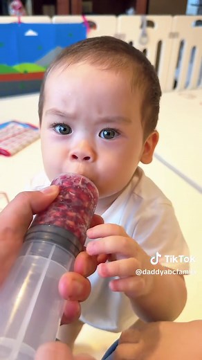 How to Eat Pomegranates: The Ultimate Hack Revealed