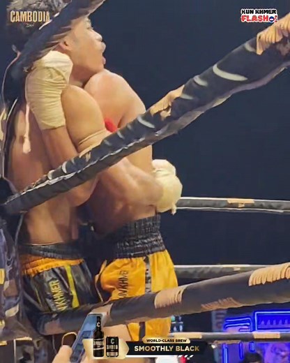 43K views · 1.2K reactions | វគ្គផ្តាច់ព្រ័ត្រ អំបោះ​ឆៅ ដណ្ដើម​ពាន​, ប្រាក់ ចិត្រា  Vs  ធន់ ចាន់ទីន, 06/11/2025 | Kun Khmer Flash | Facebook