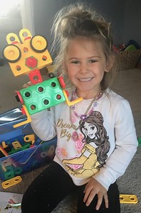 23 Best STEM Toys For Kids! (2025) - ABCDee Learning