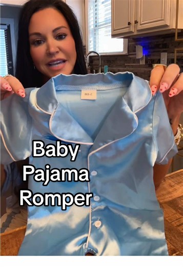 This baby pajama romper is the sweetest and so comfy 🤍 It’s soft, breathable, and easy to change with the button-up front. Perfect for sleep, lounging, or gifting—tap to shop! #TikTokShop #BabyFinds #BabyPajamas #BabyOutfits #NewBaby