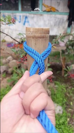 Fastest Way to Tie a Rope to a Pole