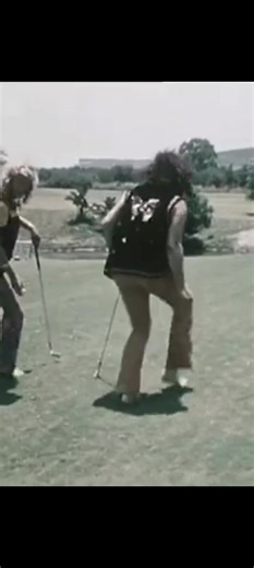 Sing Along #mouthmacneal #70s #70smusic #spain #singalong