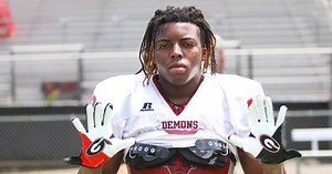 5-star EDGE Isaiah Gibson officially signs with Georgia